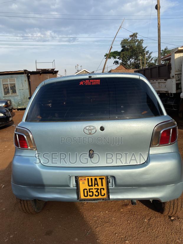 Toyota Vitz 2008 Gray