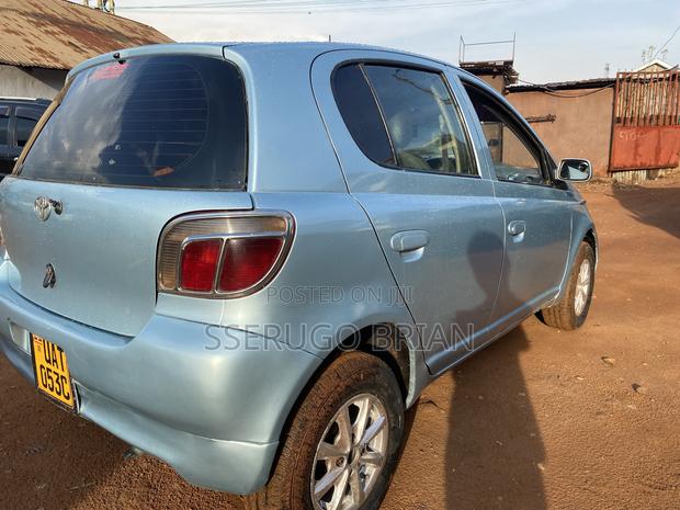 Toyota Vitz 2008 Gray