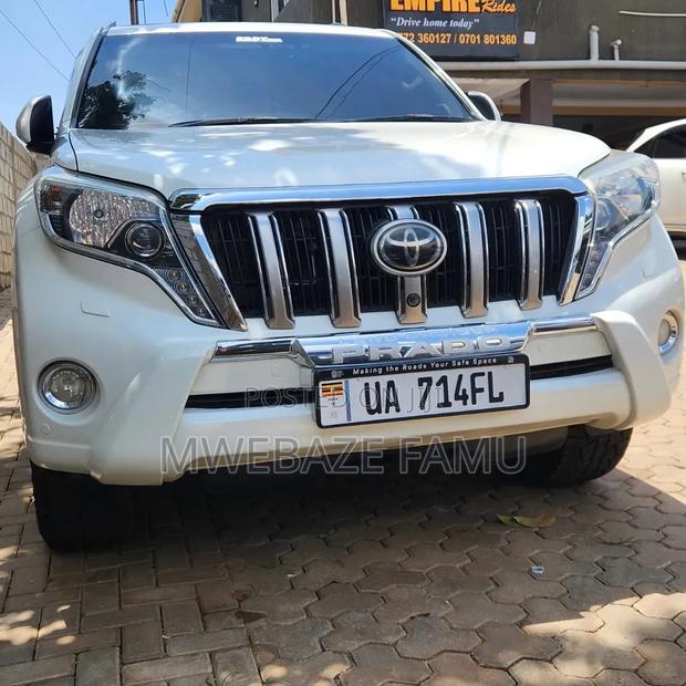 Toyota Land Cruiser Prado 2017 White
