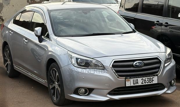 Subaru Legacy 2.5i Premium 4dr Sedan AWD (2.5L 4cyl CVT) 2014 Silver