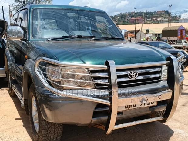 Toyota Land Cruiser Prado 3.0 TD 1999 Green