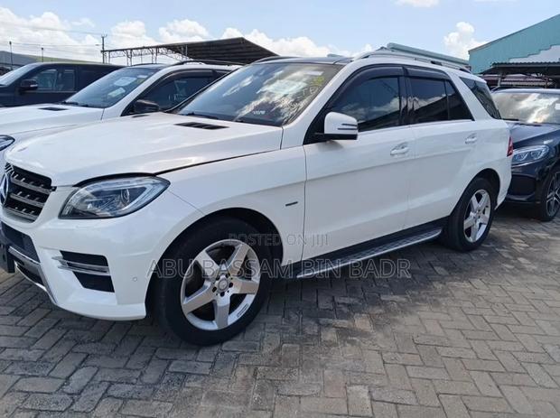 Mercedes-Benz M Class ML 350 4Matic 2013 Pearl