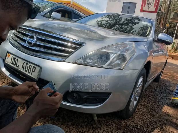 Nissan Teana 2006 Silver