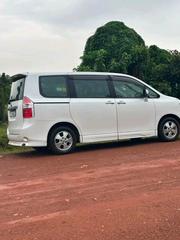 Toyota Noah 2013 White for sale