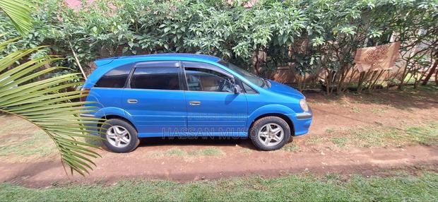 Toyota Nadia 2003 Pearl