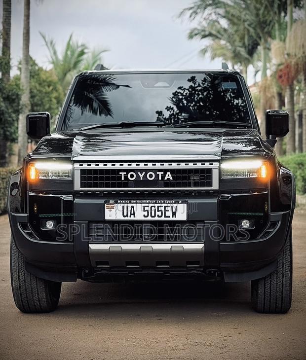 Toyota Land Cruiser Prado 2024 Black
