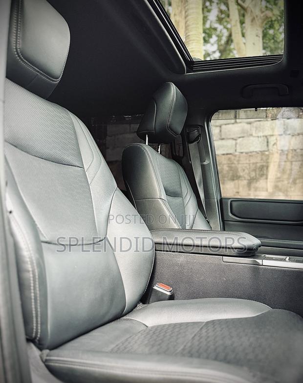 Toyota Land Cruiser Prado 2024 Black