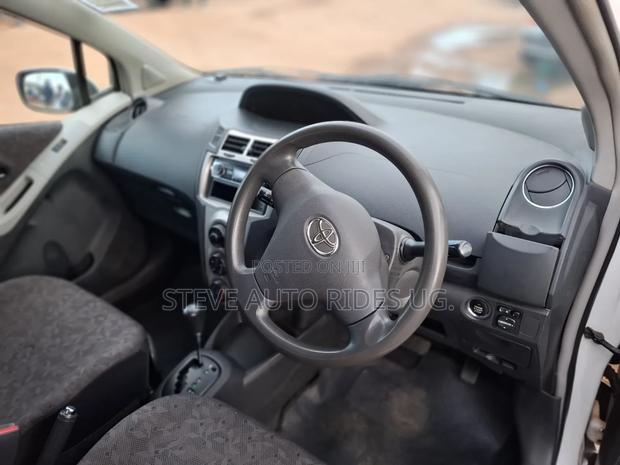 Toyota Vitz 2008 White