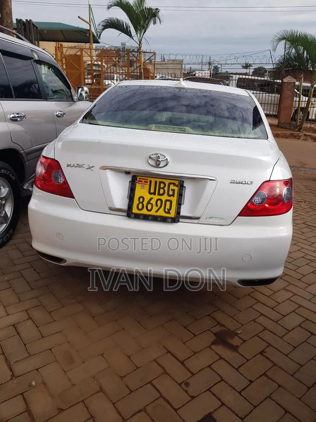 Toyota Mark X 2.5 AWD 2007 White