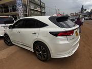 Toyota Harrier 2.0 4WD 2016 White for sale