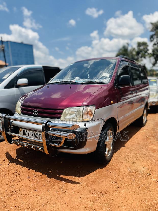 Toyota LiteAce Noah 1998 Maroon