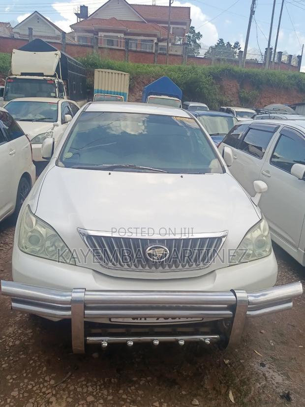 Toyota Harrier 2.4 2009 White