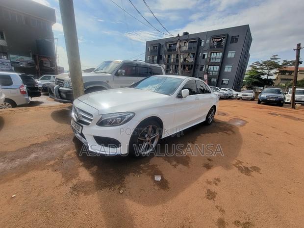 Mercedes-Benz C200 2015 White