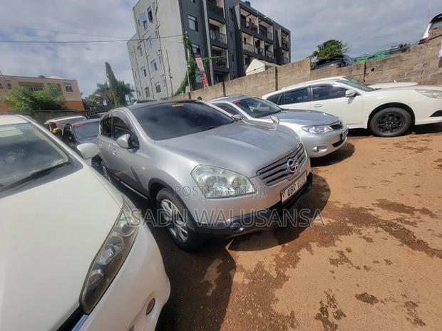 Nissan Dualis 2015 Silver