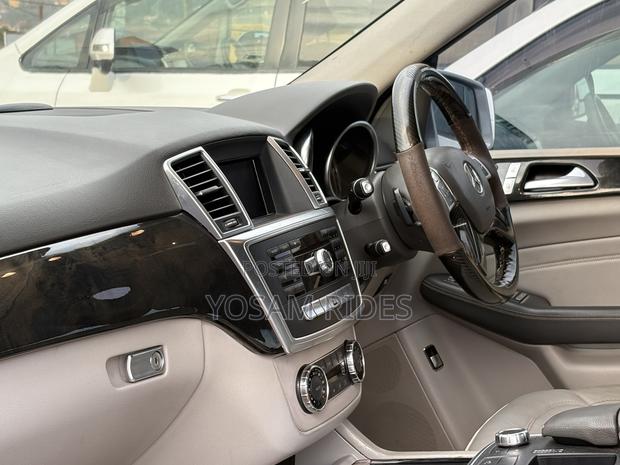 Mercedes-Benz M Class ML 350 4Matic 2013 Silver