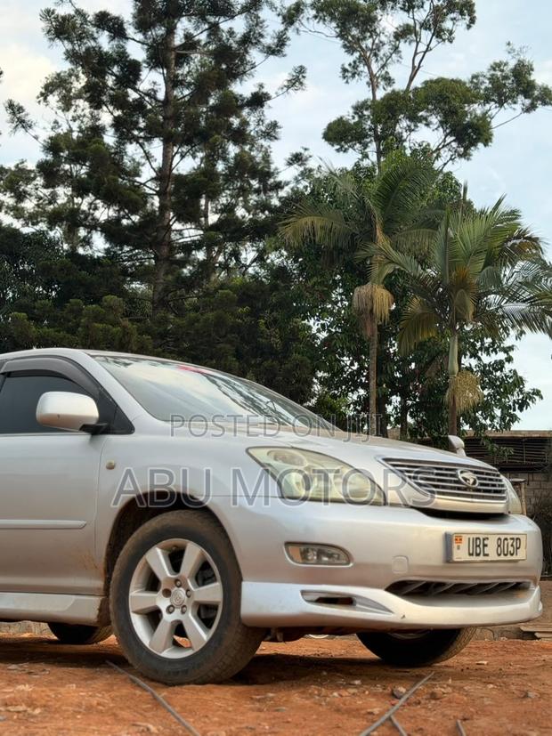 Toyota Harrier 2005 Silver