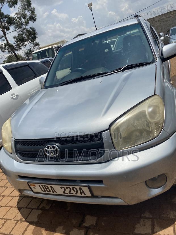 Toyota RAV4 2002 Silver