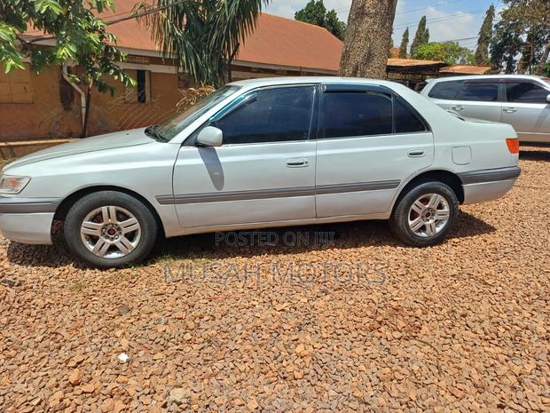 Toyota Premio 1.8 FWD 2001 Silver