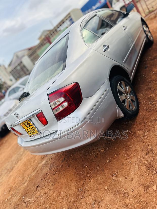 Toyota Premio 2006