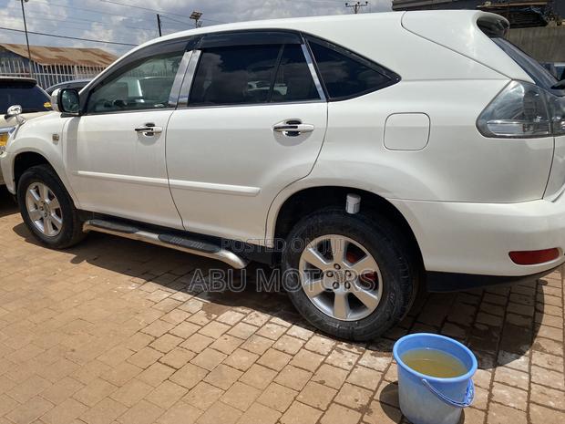 Toyota Harrier 2006 White