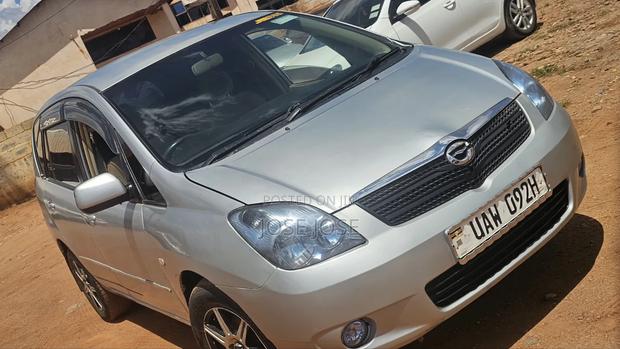 Toyota Corolla Spacio 2005 Silver