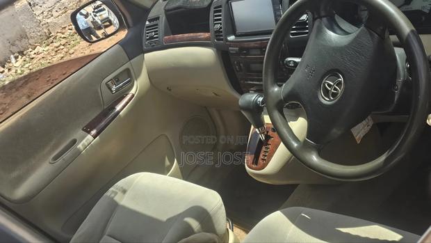Toyota Corolla Spacio 2005 Silver