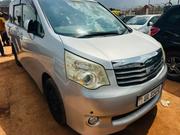 Toyota Noah 2.0 158hp AWD (8 Seater) 2013 Silver for sale