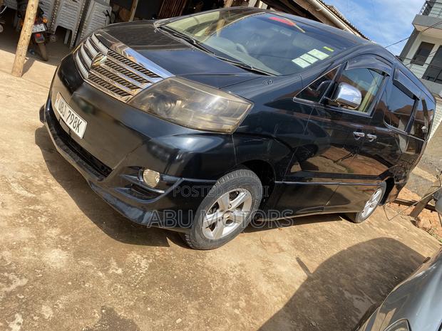 Toyota Alphard 2005 Black