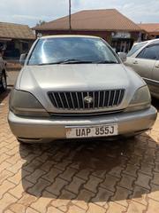 Toyota Harrier 2000 Gold for sale