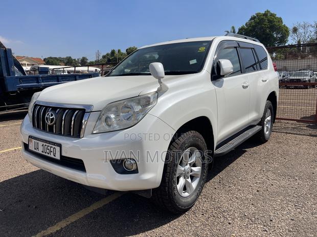 Toyota Land Cruiser Prado 2012 White