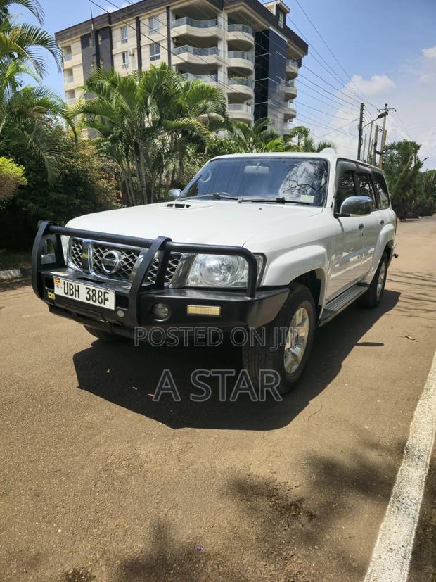 Nissan Patrol 2016 White