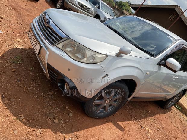 Subaru Forester 2011 Silver