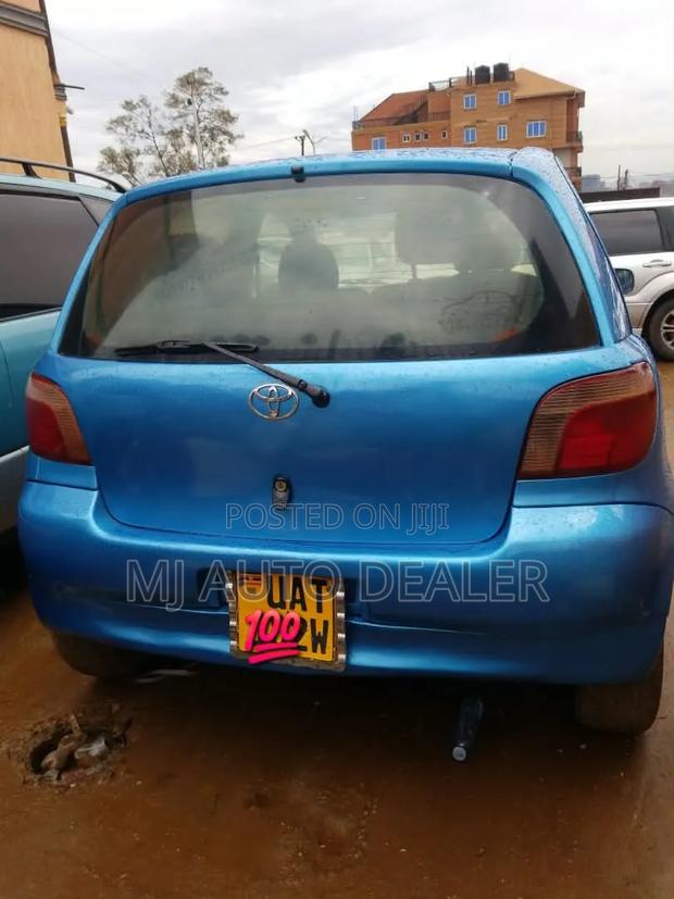 Toyota Vitz 1.0 FWD 3dr 2002 Blue