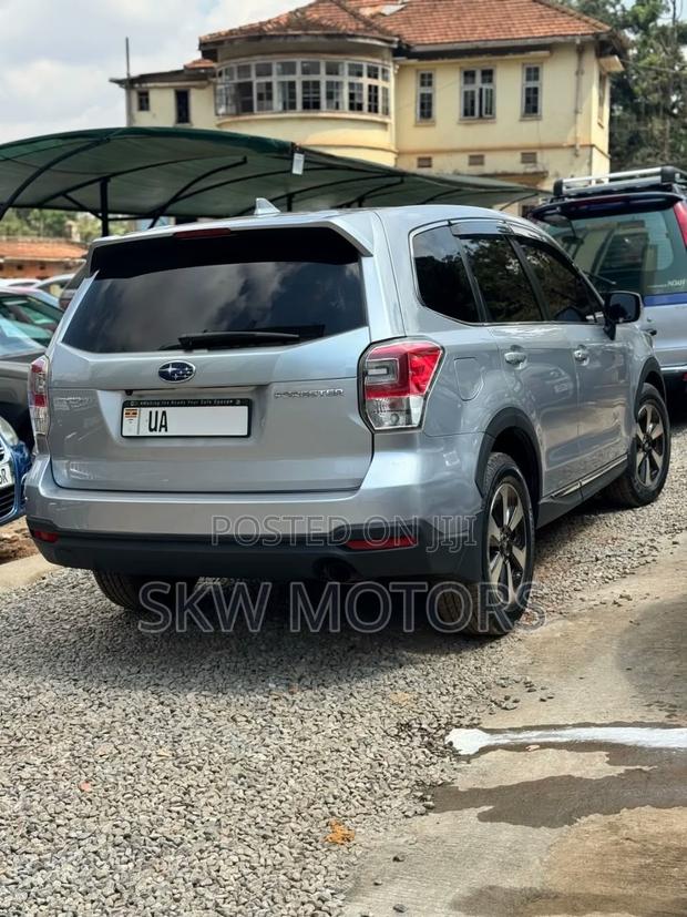 Subaru Forester 2016 Silver