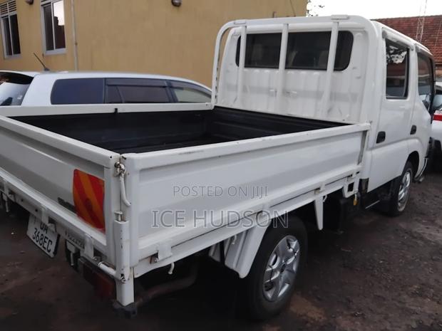 Toyota Dyna 2007 White