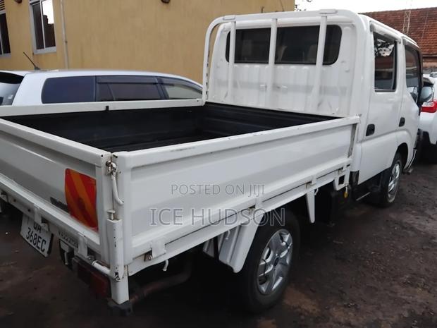 Toyota Dyna 2007 White