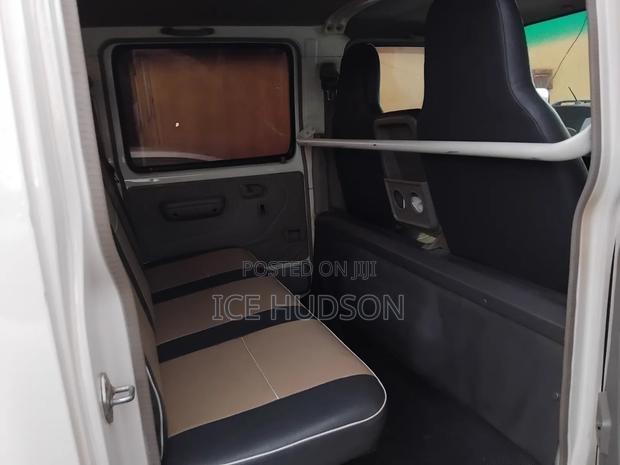 Toyota Dyna 2007 White