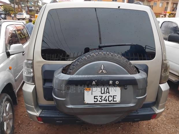 Mitsubishi Pajero 2007