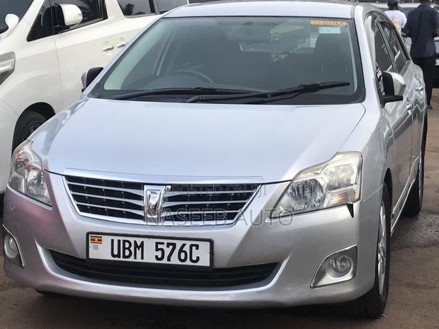 Toyota Premio 2009 Silver
