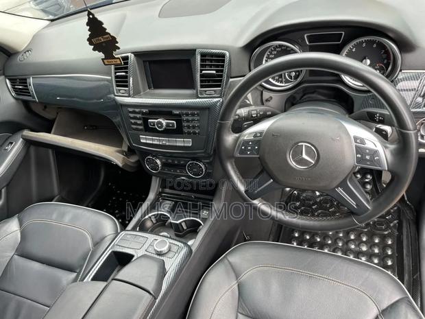 Mercedes-Benz M Class 2014 Black