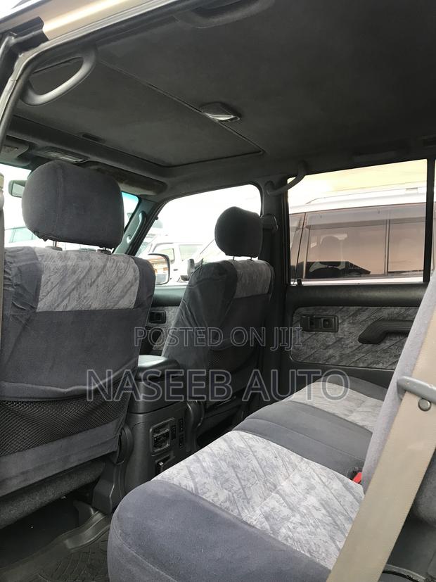 Toyota Land Cruiser Prado 2000 Silver