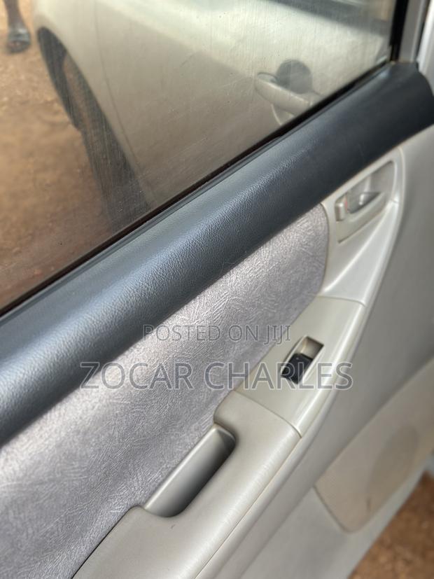 Toyota Corolla Sedan 2003 Silver