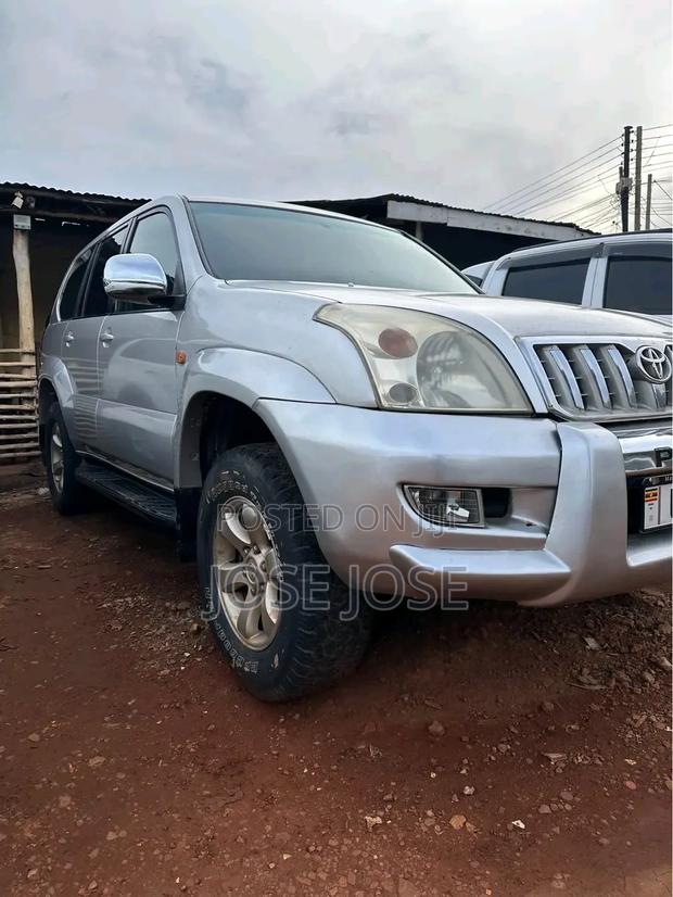 Toyota Land Cruiser Prado 2007 Silver