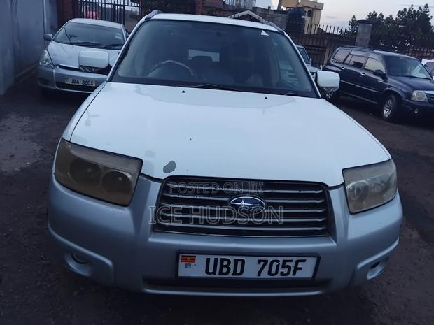 Subaru Forester 2005 White