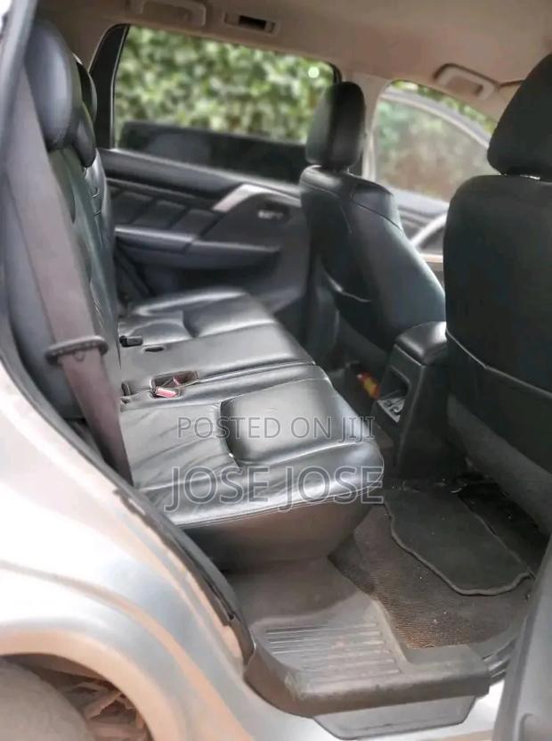 Toyota Land Cruiser Prado 2013 Black