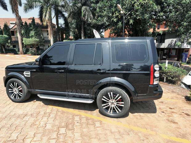 Land Rover Discovery 2014 Black