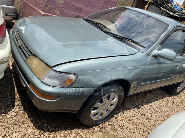 Toyota Corolla 1998 Gray