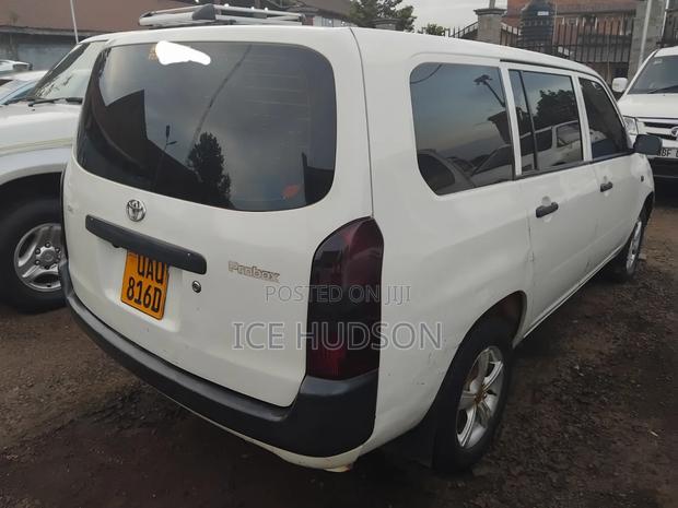Toyota Probox 2006 White
