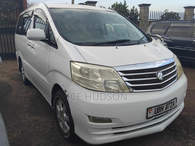 Toyota Alphard 2005 White