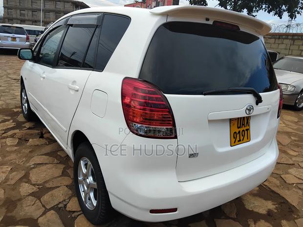 Toyota Corolla Spacio 2005 White